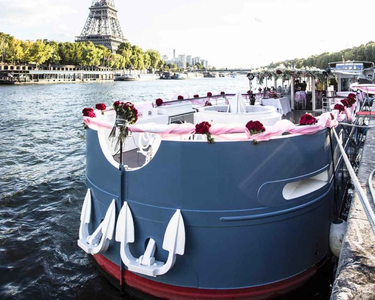 Soirée d'anniversaire inoubliable avec les Yachts de Paris